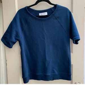 Everlane short sleeve crew neck sweatshirt